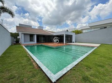 xuovmdw2odayzmjjmjixn2ix_md · Casa  com 5 suítes e ampla área de lazer no condomínio Fazenda Imperial.
