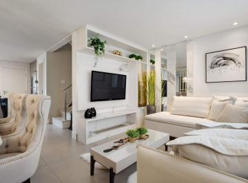 Casa de 3 quartos, Curitiba · Sobrado mobiliado e decorado à venda no Atuba