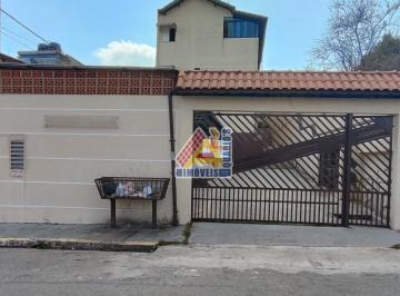 Casa de 3 quartos, São Paulo · Sobrado disponível para venda em Vila Paranaguá com 03 dormitórios