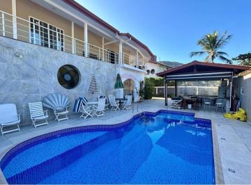 Casa · 300m² · 4 Quartos · 10 Vagas · Casa a venda na Praia do Guaiuba Guarujá