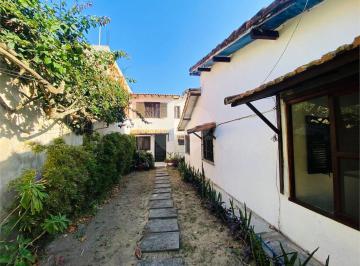 Casa · 460m² · 4 Quartos · Casa com 4 quartos à venda em Manguinhos - RJ