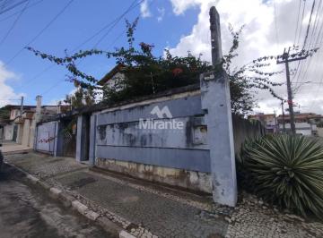 Casa Para Vender com 4 quartos sendo 1 suíte no bairro Baraúna em Feira De Santana · Casa Para Vender com 4 quartos sendo 1 suíte no bairro Baraúna em Feira De Santana