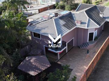 Apartamento · 3 Quartos · 7 Vagas · Casa com 3 quartos e 1 suíte no Jardim Carvalho