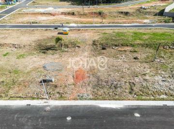 77042_i3P2smui447E3j1R14IIY_7704268801137a7bd9.jpg · Terreno à venda - em Santa Felicidade