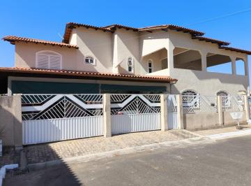 Casa de 4 quartos, Sobradinho · Casas Integradas / Sobradinho / 2 casas / 4 Suítes / 492m²
