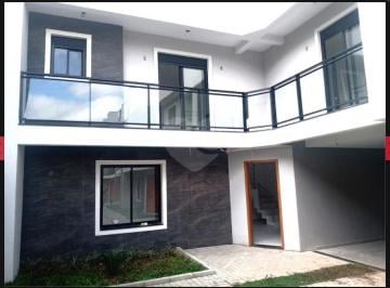 Casa de 3 quartos, Curitiba · Sobrado Residencial no Santa Felicidade