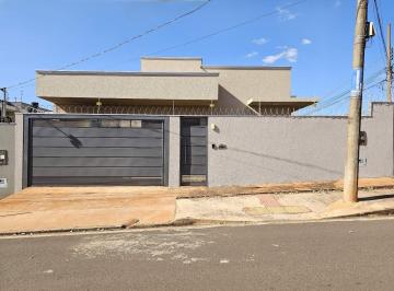 Casa · 120m² · 2 Quartos · 2 Vagas · Casa Térrea à venda, 2 quartos, 1 suíte, 2 vagas, Parque Residencial Rita Vieira - Campo Grande/MS