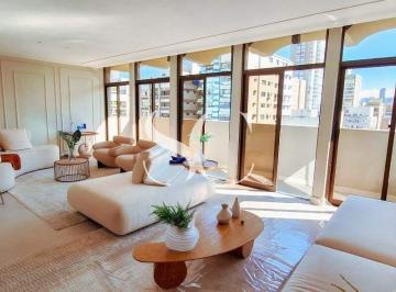 Apartamento · 270m² · 4 Quartos · 2 Vagas · Vende-se apartamento de 04 dormitórios sendo 03 suítes no bairro de Boqueirão em Santos