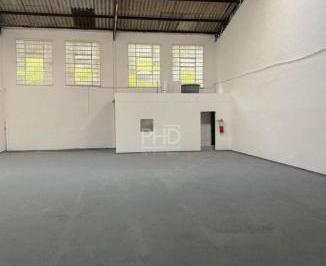 Comercial · 292m² · 4 Vagas · Galpão para aluguel, 4 vagas, Demarchi - São Bernardo do Campo/SP