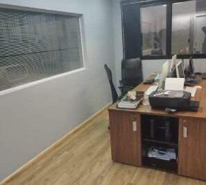 Comercial · 70m² · 2 Vagas · Conjunto Comercial em Chácara Santo Antônio (Zona Sul) com 70m²
