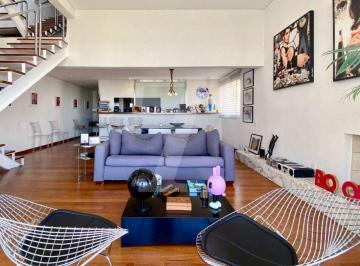 Apartamento · 210m² · 2 Quartos · 2 Vagas · Cobertura Triplex 2 quartos na Vila Madalena