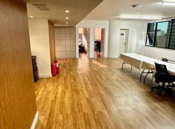 Comercial · 136m² · 4 Vagas · Conjunto comercial reformado com 135,74m² de área útil,4 vagas