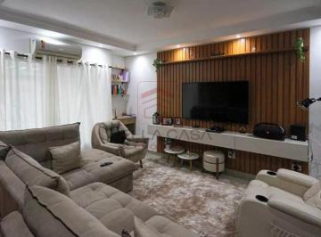 Casa · 200m² · 3 Quartos · 2 Vagas · Casa à venda com 200m2, 3 quartos e 2 vagas