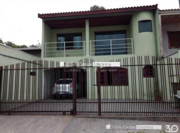 Casa · 240m² · 6 Quartos · 2 Vagas · Sobrado a venda com 3 quartos