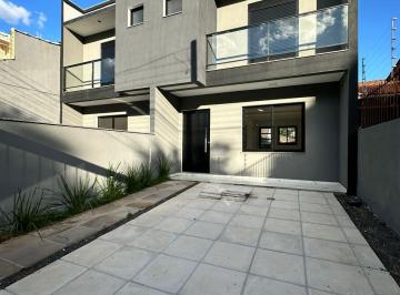 Casa · 100m² · 2 Quartos · 2 Vagas · Excelente sobra à venda no bairro Vale do Sol - Cachoeirinha/RS