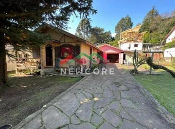 Casa · 575m² · 3 Quartos · 2 Vagas · Casa em  Piratini - Planalto - Gramado/RS
