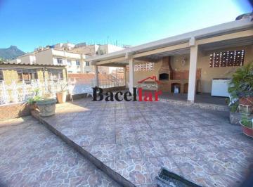 Casa · 276m² · 4 Quartos · 2 Vagas · Casa de rua : Triplex / Residencial / Andaraí