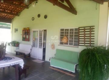 Foto 01 · Chácara à venda em Taubaté-SP, Bairro Granjas Rurais Reunidas São Judas Tadeu, 2 quartos, 2 suítes,