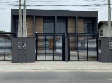 54b3471738fd11f6e0bdb630908f8c4709b27a16 · Sobrado com 2 suítes à venda, 82 m² por R$ 399.000 - Boehmerwald - Joinville/SC