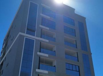 Apartamento de 3 quartos, Porto Belo · Alto padrão e flexibilidade: apartamento com 3 suítes a 300 metros da praia