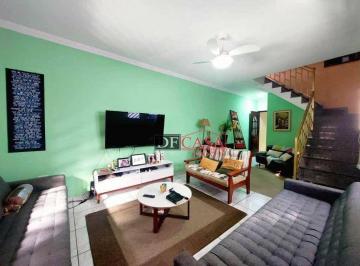 92316a1ec0abe69713e23702939d1cf67ff22b86 · Sobrado com 4 dormitórios, 4 vagas de garagem, quintal e churrasqueira. Ponte Rasa.e Rasa - São Paul