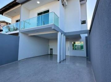 Foto 01 · Casa à Venda em Balneário Camboriú-SC: 3 Quartos, 1 Suíte, 2 Salas, 2 Banheiros, 3 Vagas na Garagem,