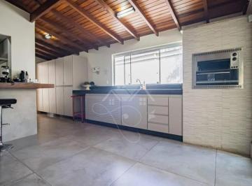 Casa de 4 quartos, Campinas · Casa com 270m² no Jardim São Carlos