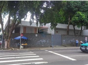 Comercial · "Invista no Centro de Manaus: 750m² Comerciais"