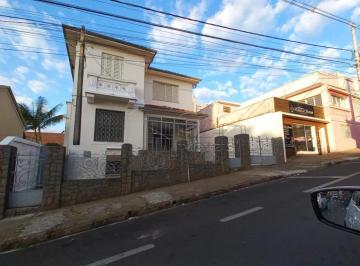 Casa · 290m² · CASA CENTRO - BOTUCATU / SP