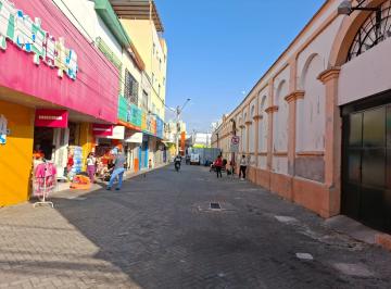 Comercial · 181m² · IMÓVEL COMERCIAL PARA VENDER OU ALUGAR NO CALÇADÃO NO CENTRO DE SÃO JOSÉ DOS CAMPOS