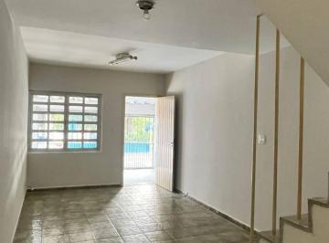 Casa · 98m² · 2 Quartos · 2 Vagas · Sobrado Vago Oportunidade - 2 quartos e 2 vagas paralelas - Santa Maria