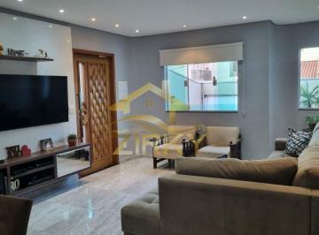 Casa · 204m² · 3 Quartos · 5 Vagas · Excelente sobrado!