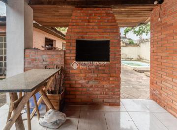 730949_i1Zf4Vp734gX_73094968877e80d6f9f.jpg · CASA TÉRREA COM ESPAÇOSO PÁTIO E 250M2