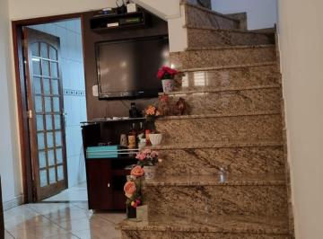 Casa · 140m² · 2 Quartos · 2 Vagas · Apartamento à venda em Vila Herminia com 140 m², 2 quartos, 2 vagas