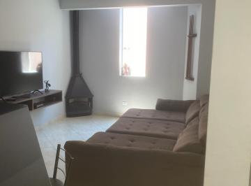 Casa · 1200m² · 3 Quartos · 4 Vagas · Apartamento à venda em Parque das Rosas com 1200 m², 3 quartos, 4 vagas
