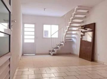 Casa · 55m² · 2 Quartos · 1 Vaga · Apartamento à venda em Jardim Lourdes com 55 m², 2 quartos, 1 vaga