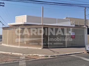 Comercial · 213m² · Salão comercial de esquina, com ótima localização em rua comercial de grande movimento.