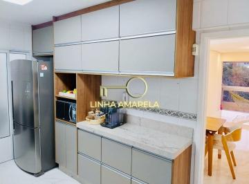 Apartamento · 96m² · 3 Quartos · 2 Vagas · Reformado e Funcional! Apartamento à Venda com 3 Dormitórios, no Portal do Morumbi.