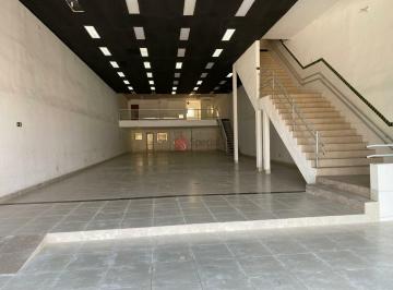 Comercial · 800m² · 2 Vagas · Salão comercial com Infraestrutura completa no bairro de Arthur Alvim.