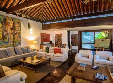 Casa · 60000m² · 8 Quartos · 4 Vagas · Casa em Ponta Leste  -  Angra dos Reis