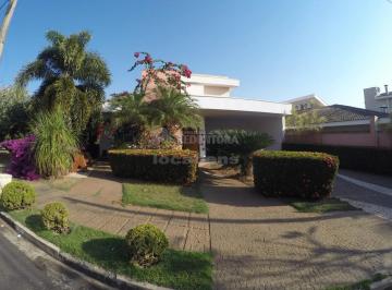 Casa · 450m² · 3 Quartos · 6 Vagas · Casa em Condomínio -  Residencial Gaivota 1