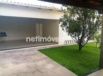 1e6182a4-9-f258ef15-7344-475e-afca-d41e16428757.jpg · Casa à Venda, Glória, Contagem