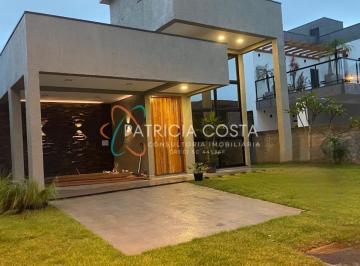 Casa · 194m² · 3 Quartos · 1 Vaga · Linda Casa Alto Padrão no Condomínio Rosa Internacional-Garopaba/SC