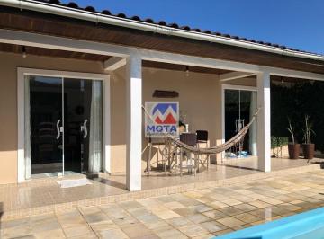 Casa · 255m² · 5 Quartos · 3 Vagas · Casa a venda em Guaratuba/PR