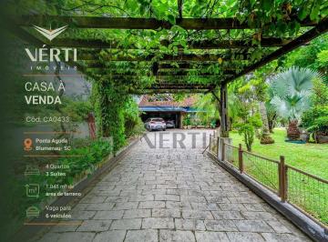 040c3772e926513ece3a28af1d73686b76b82924 · CASA COM 222M² COM PISCINA E TERRENO PLANO DE 1.000 m