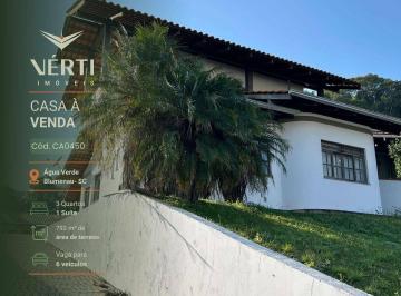 c92f253d77dd0c977d1f05f9da30de0f8c42f937 · Casa com 3 dormitórios à venda, 222 m² por R$ 1.250.000,00 - Água Verde - Blumenau/SC
