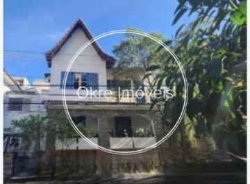 Casa · 288m² · 5 Quartos · Casa  / Residencial / Humaitá