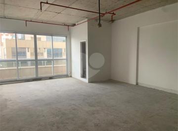 Comercial · 73m² · Salas à venda em Vila nilva - SP