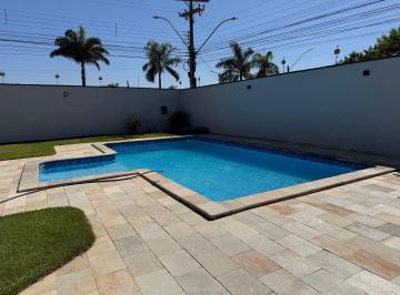 Terreno de 2 quartos, Águas Claras · Lote comercial de esquina em Arniqueiras, 350m², perto da Smart Fit.