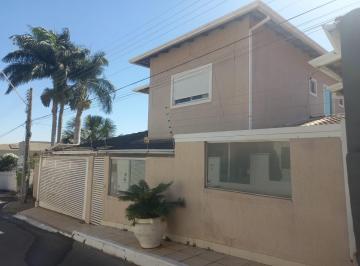 Casa de 3 quartos, Brasília · ALUGO - LINDA CASA –3 STS - SPA – COND A BEIRA LAGO – SEGURANÇA PRÓPRIA 24H